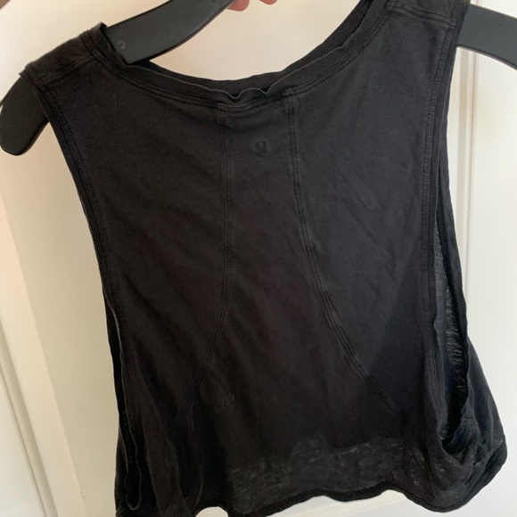 Lululemon crop top - Picture 2 of 2